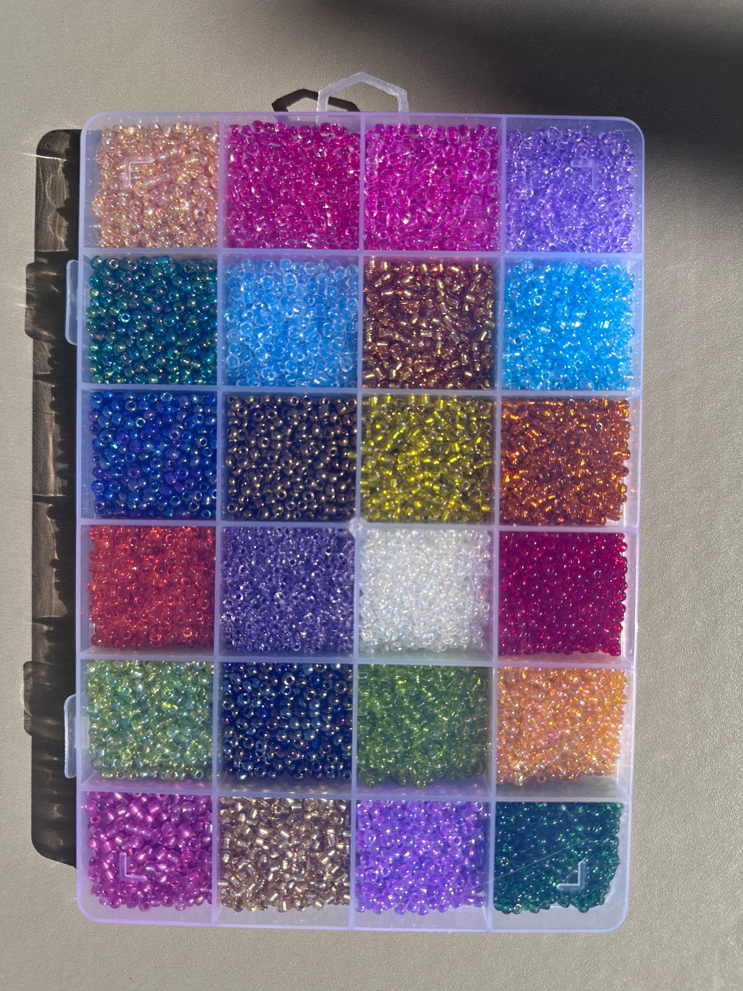mix colour glass beads 4mm 24-1-20